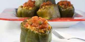 Peperoni verdi ripieni alla siciliana