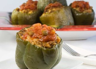 Peperoni verdi ripieni alla siciliana
