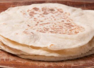 Piadina fatta in casa senza strutto - Ricettasprint.it