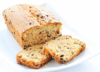 Plum cake cocco e noci