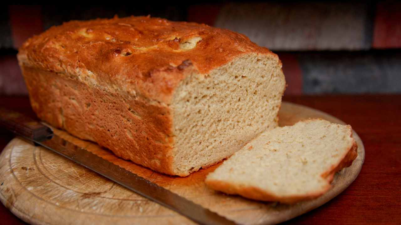 Plumcake ai formaggi anche gluten free - Ricettasprint