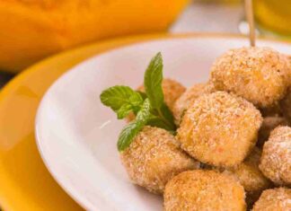 Polpette di quinoa, la magia della zucca con una salsina allo yogurt e menta le rende imparagonabili. Sapore più che irresistibile. ricetta sprint.it.jpg