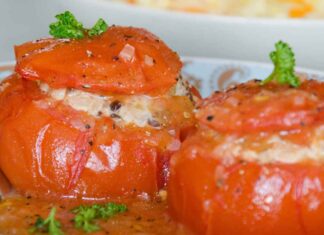 Pomodori con riso e patate di Anna Moroni - Ricettasprint.it