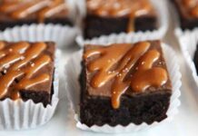 Questi sono brownie, altro che. Sono irresistibili e io ho aggiunto il tocco magico: il caramello salato Questi sono brownie, altro che. Sono irresistibili e io ho aggiunto il tocco magico il caramello salato.ricettasprint.it