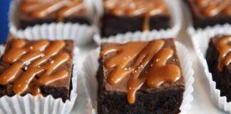 Questi sono brownie, altro che. Sono irresistibili e io ho aggiunto il tocco magico il caramello salato.ricettasprint.it