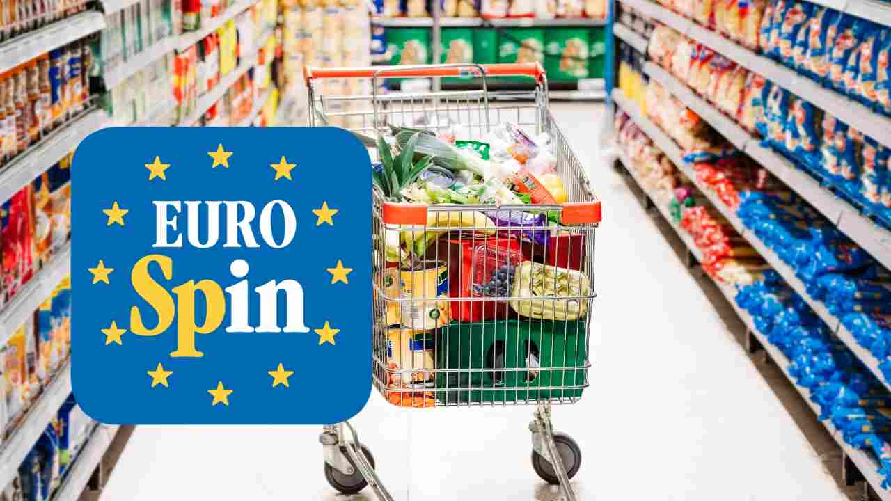 Un carrello al supermercato ed il logo di Eurospin