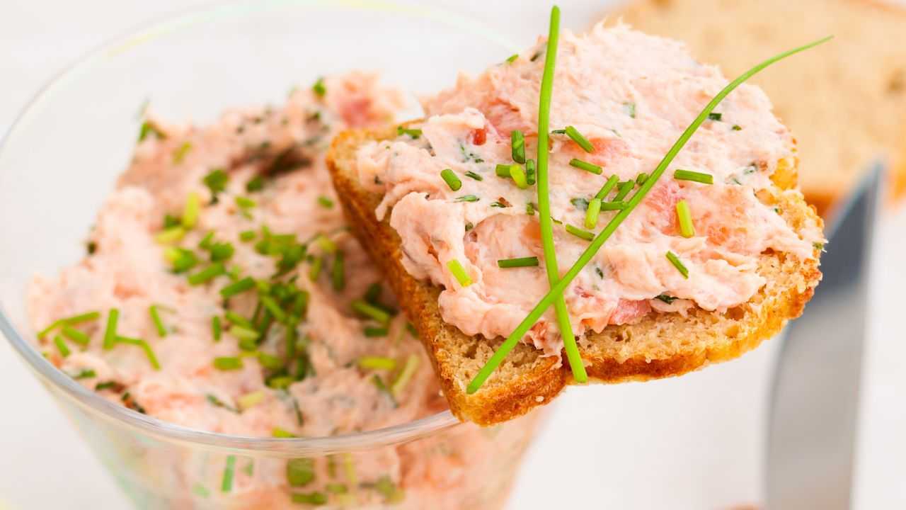Salsa salmonata