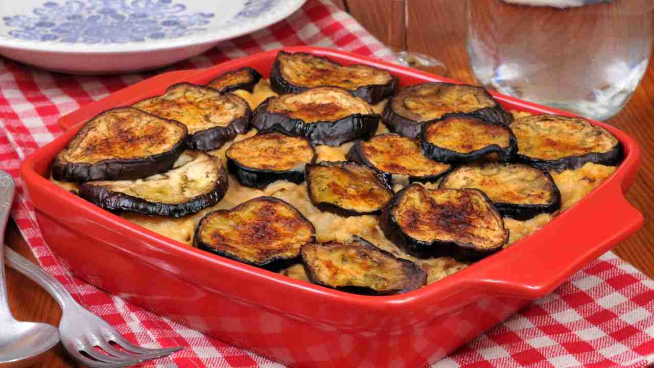 Sformato di melanzane filante