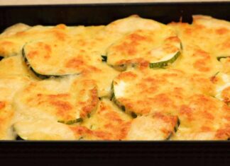 Sformato di zucchine con formaggi e prosciutto - Ricettasprint.it