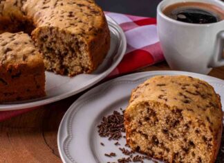 Torta all'acqua al caffè - RicettaSprint