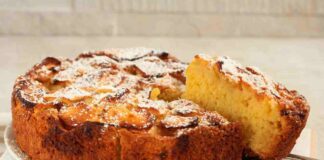 Torta all'acqua con ananas - Ricettasprint.it