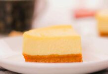 Questa torta è una vera delizia, la mia nonna la preparava tutte le volte che andavo a Firenze per stare con lei Torta della nonna di Firenze - RicettaSprint