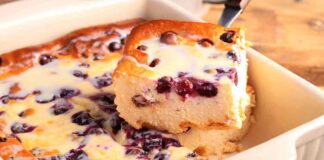 Torta senza farina ai mirtilli 16082025 ricettasprint.it