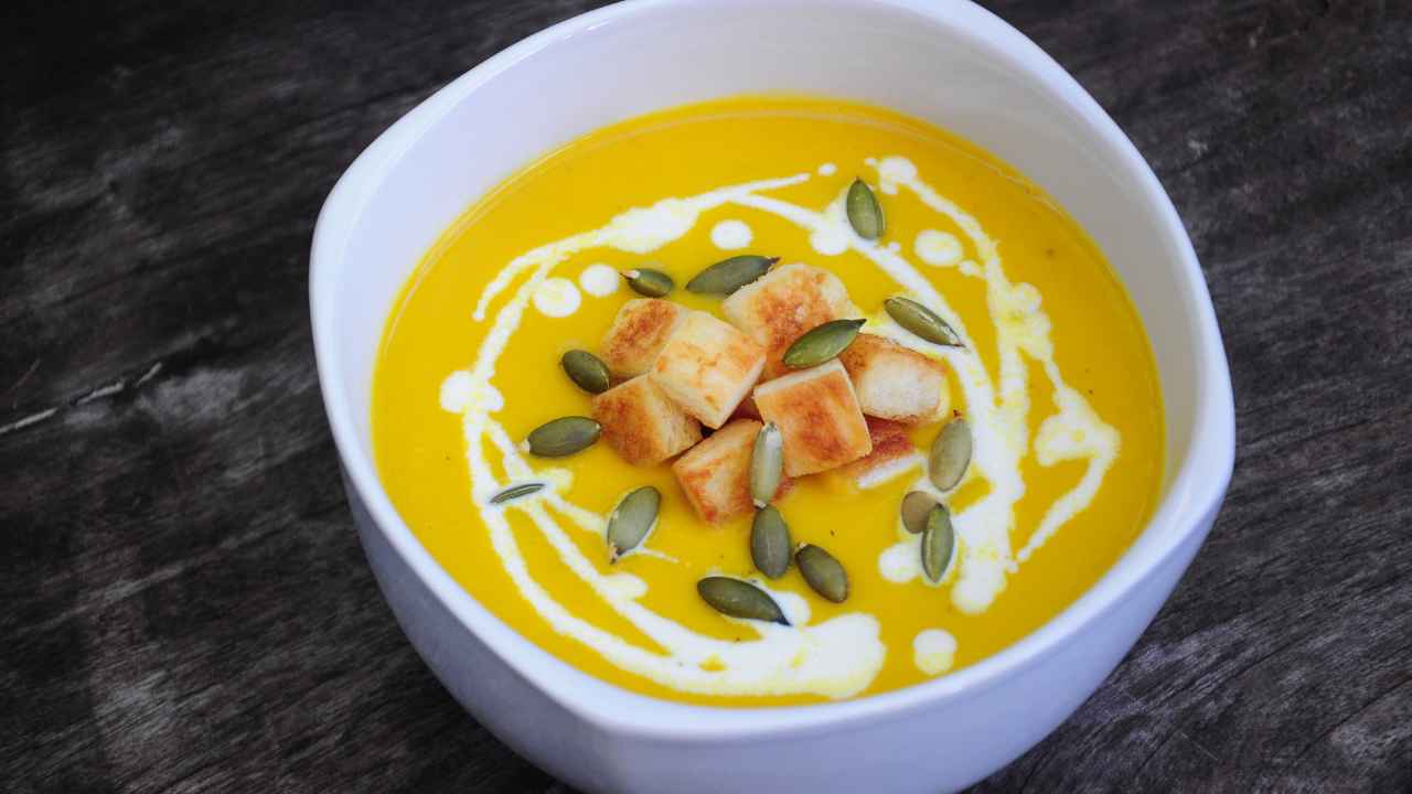 Vellutata zucca e carote - Ricettasprint.it