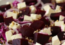 Cavolo viola e feta. ricettasprint.it