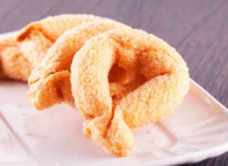Ciambelline dorate con liquore