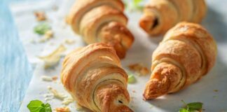 Cornetti ripieni di salmone - Ricettasprint.it