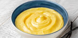 Crema pasticcera senza uova - Ricettasprint.it