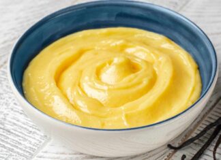 Crema pasticcera senza uova - Ricettasprint.it