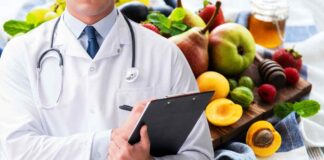 Frutta estiva ed un medico