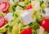 Insalata con feta e pomodori - Ricettasprint.it