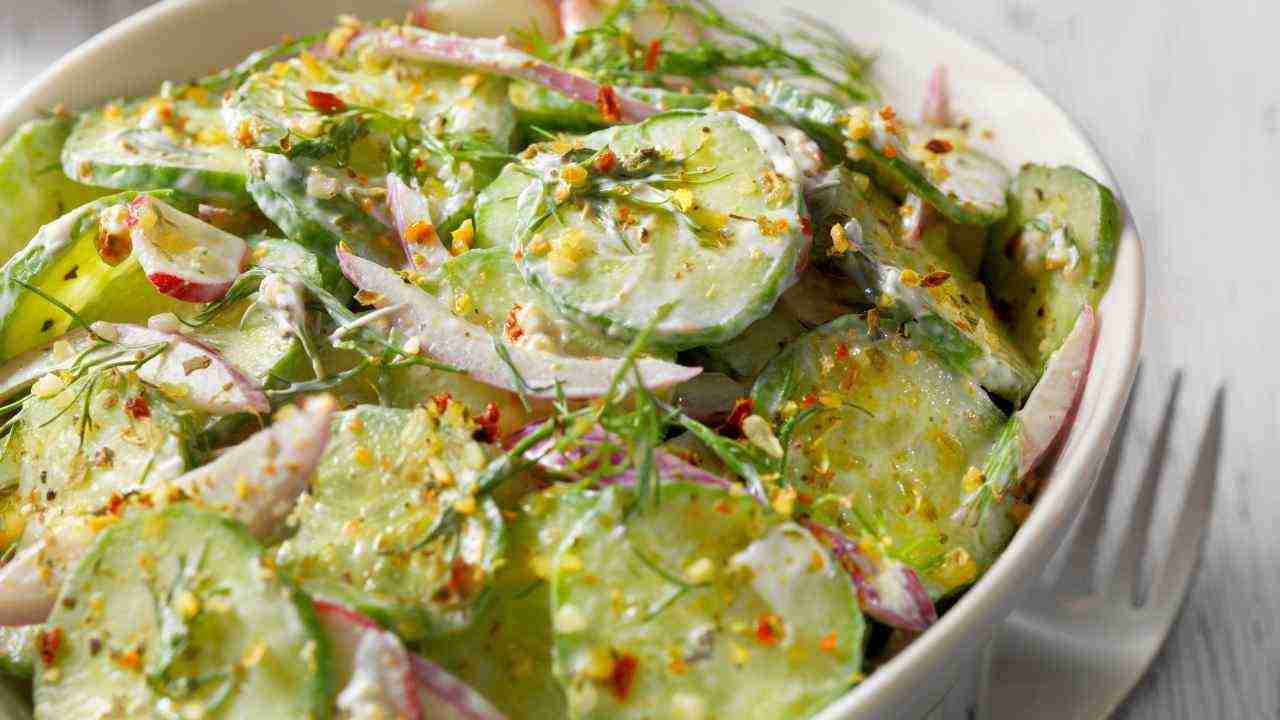 Insalata cremosa di mezza estate - RicettaSprint