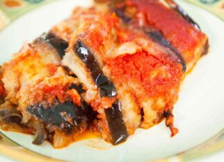 Involtini di melanzane ripieni di ricotta - Ricettasprint.it