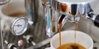 Macchinetta del caffè in tilt - RicettaSprint