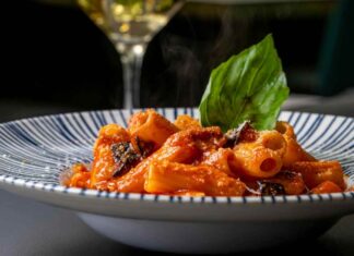 Pasta alla Norma di Anna Moroni - Ricettasprint.it