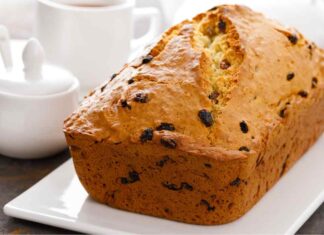 Plumcake con gocce di cioccolato - Ricettasprint.it