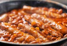 Salsiccia e fagioli in umido. ricettasprint.it