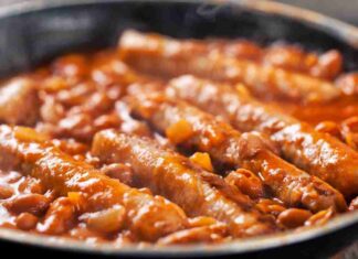 Salsiccia e fagioli in umido. ricettasprint.it