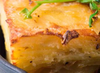 Sformato di patate e peperoni al forno