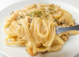 Spaghetti vongole gamberetti cremosi - Ricettasprint.it