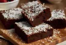 Torta black Raffaello a colazione è una chicca irresistibile, ormai la mangio tutti i giorni