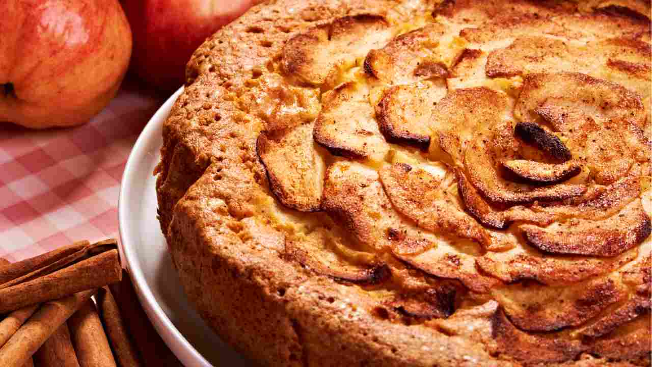Torta mele Anna Moroni - Ricettasprint.it