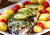 orata al cartoccio con patate e pomod