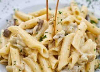 pasta salsiccia e funghi 