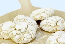 Senza uova, senza burro, con un pieno di frutta secca: che biscotti! Biscotti con frutta secca senza uova