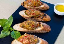 Crostoni con crema di melanzane
