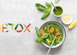 Per un vero detox segui solo questa dieta | Solo dopo 3 giorni torni magrissima con la pancia piatta Detox come tornare in forma - RicettaSprint