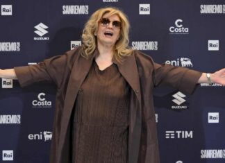 Iva Zanicchi sorridente