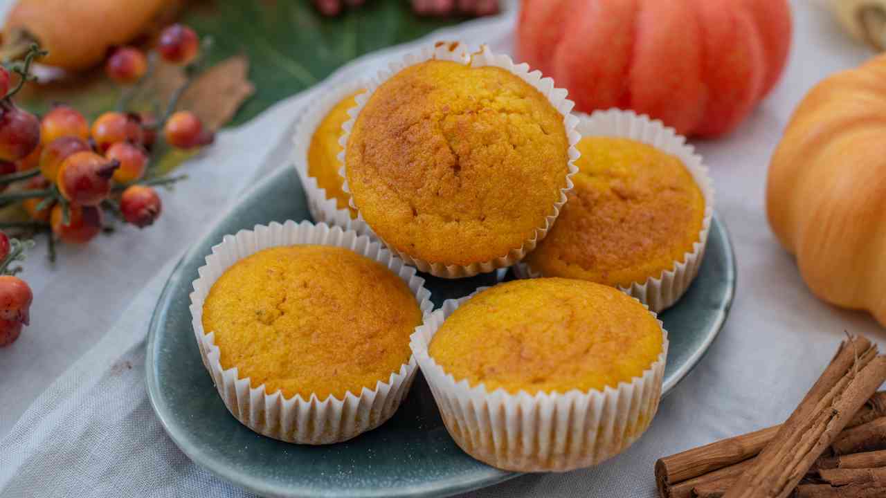 Muffin carote senza uova e burro - Ricettasprint.it