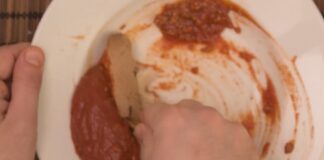 Una scarpetta in un piatto