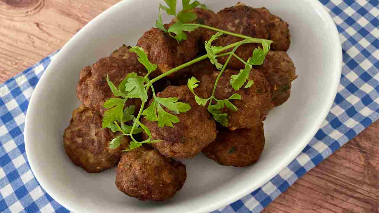 Polpette di carne al forno. ricettasprint.it