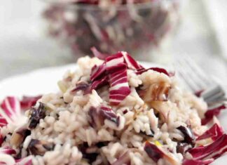 Risotto croccante con radicchio e funghi