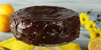 Torta al limone e cioccolato - Ricettasprint.it