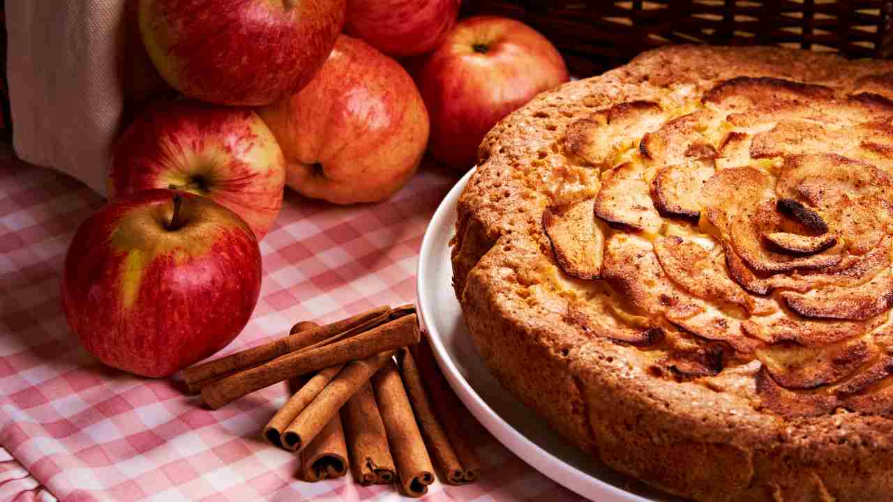 Torta di mele e cannella ricettasprint.it