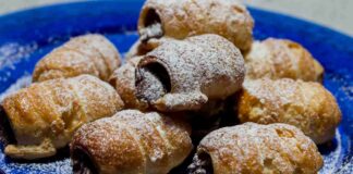 cannoli al cioccolato fatti in casa