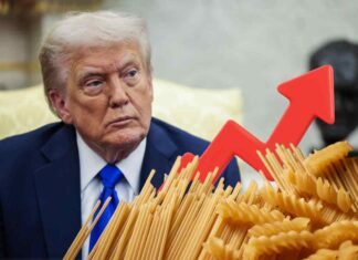Donald Trump, pasta ed una freccia di grafico